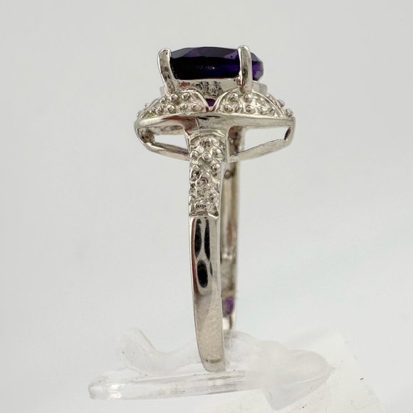 Beautiful Dark Purple Amethyst and Diamond Accent Ring - Sterling Silver Size 7. - Picture 3 of 16